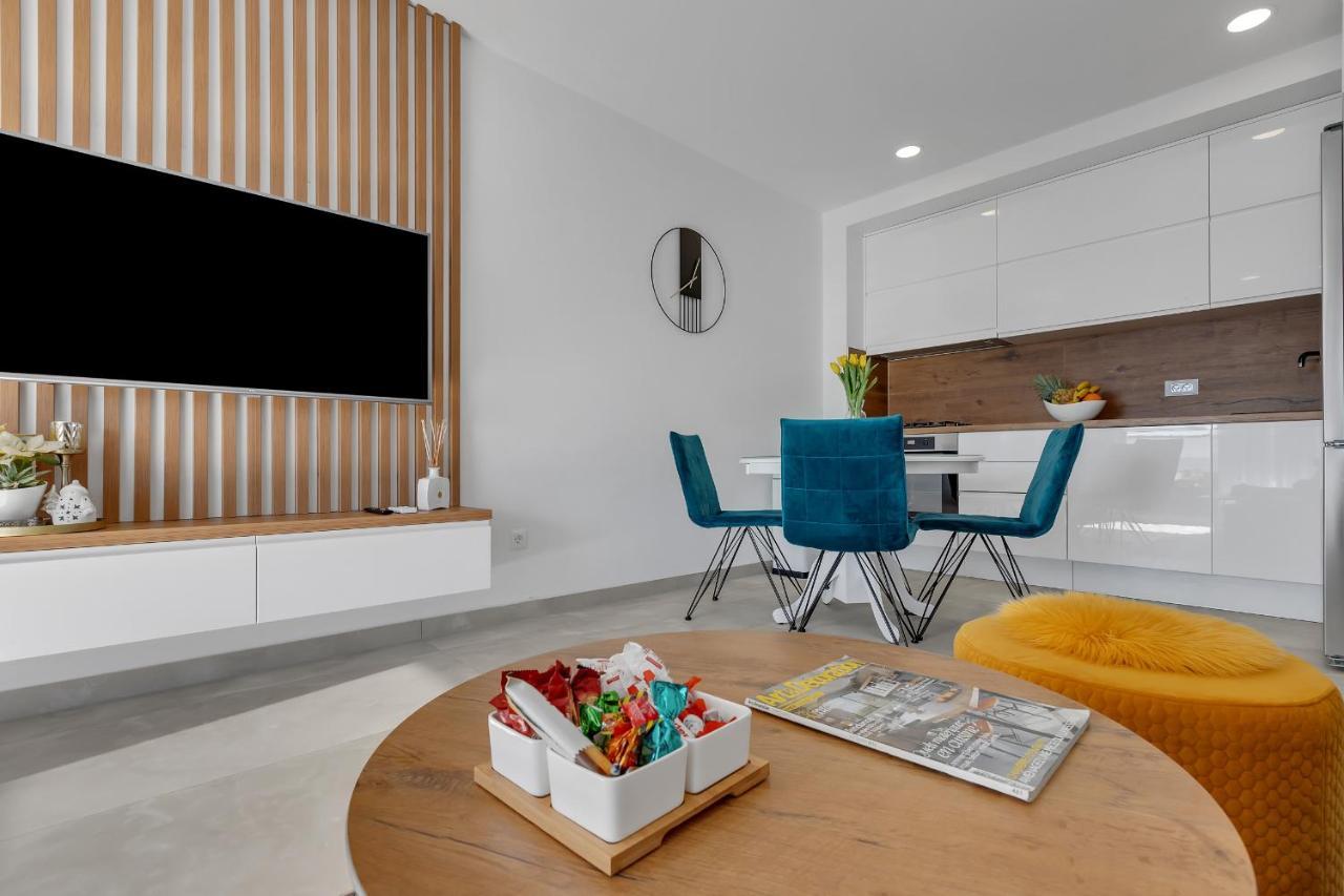Apartment Angels Макарска Екстериор снимка